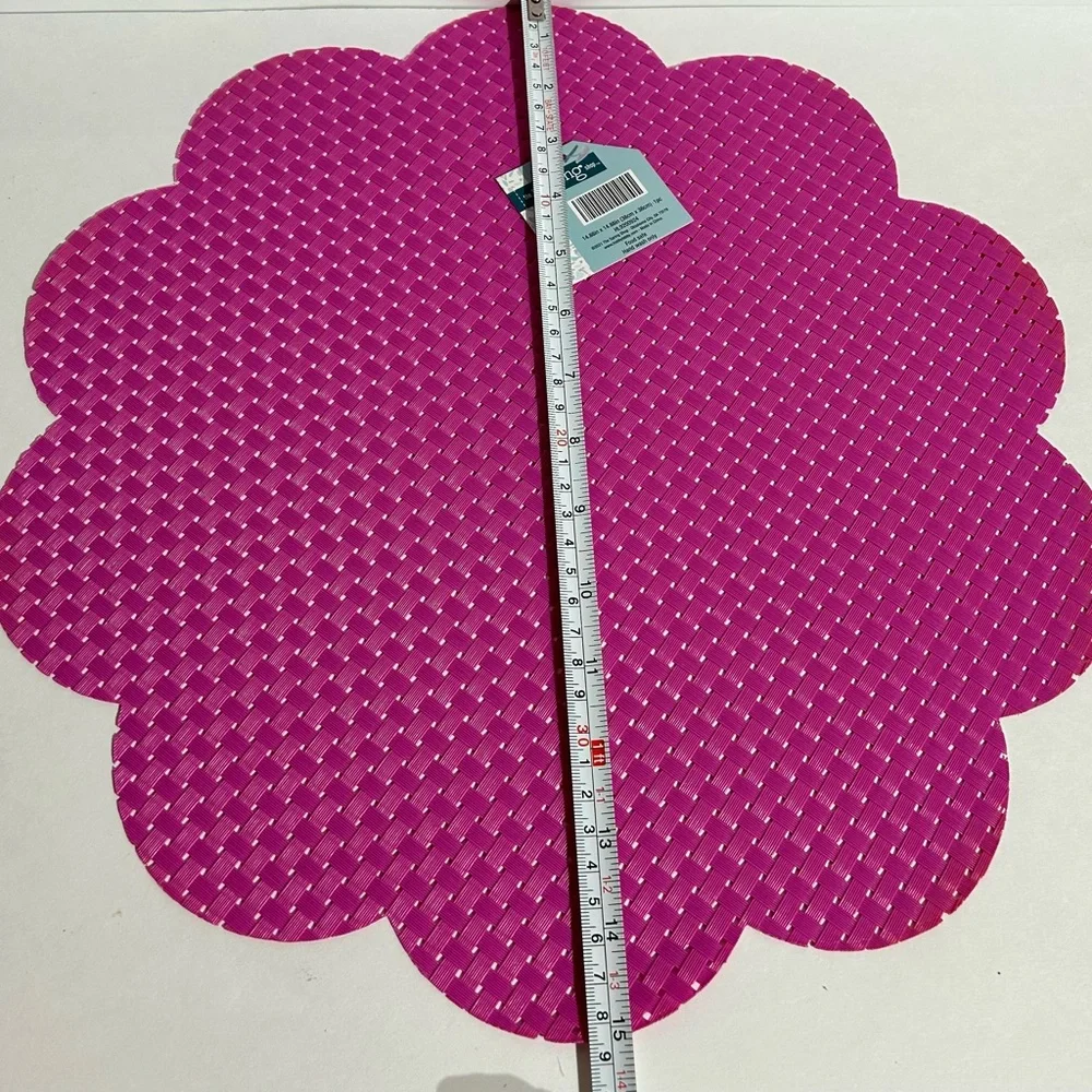 Fuchsia Pink Flower Scallop 14.8
